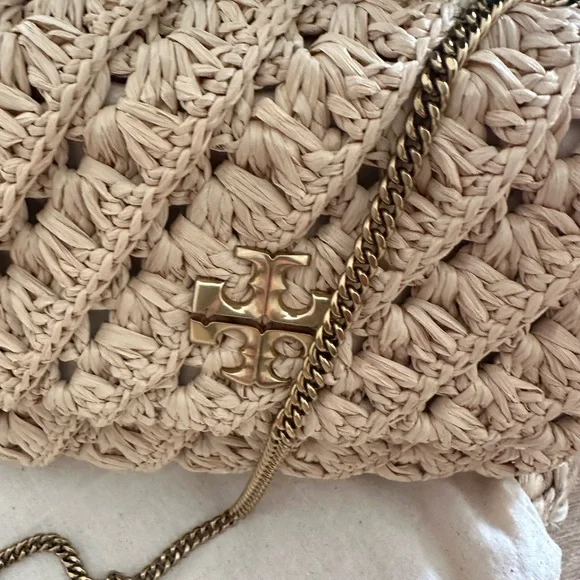Tory Burch Small Convertible Raffia Bag - Picture 4 of 10